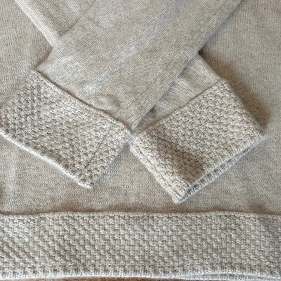 Tory Burch 100% Cashmere V Neck Sweater Beige Size M - Picture 8 of 14